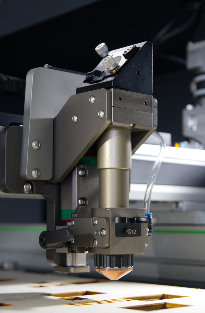 DSC02147 Machine de découpe laser CUT-X pro